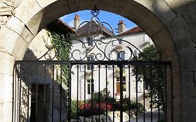 Le Bailli De Bed And Breakfast 4*